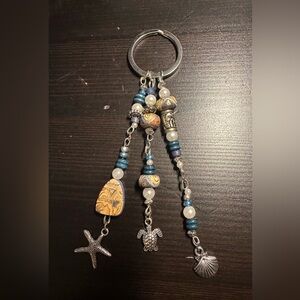 Beachy beaded keychain